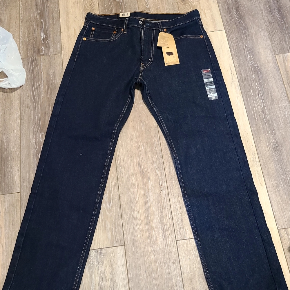 New mans Levis 32x32